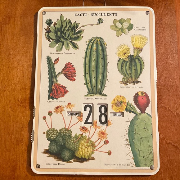 Perpetual Calendar - Picture 1 of 10